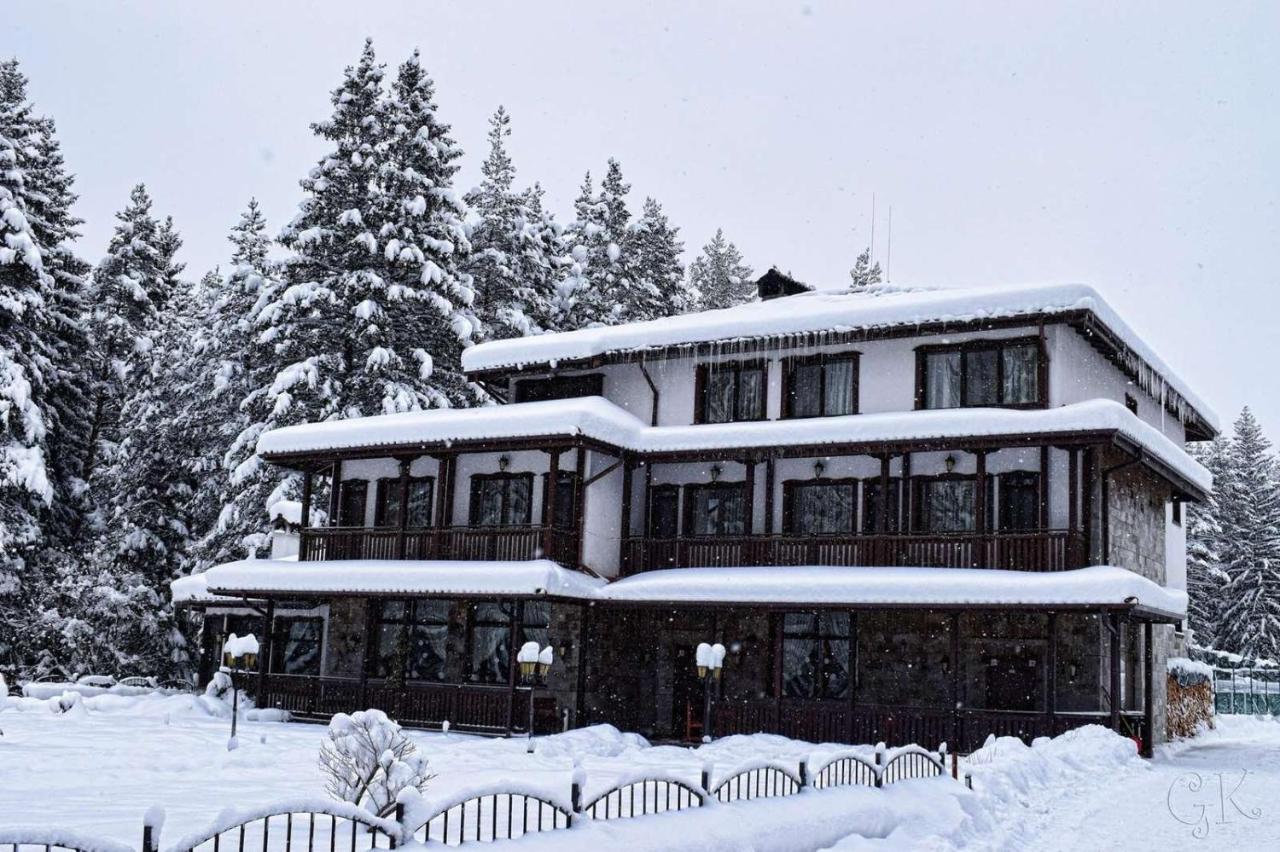 St.George Hotel Govedartsi Zewnętrze zdjęcie